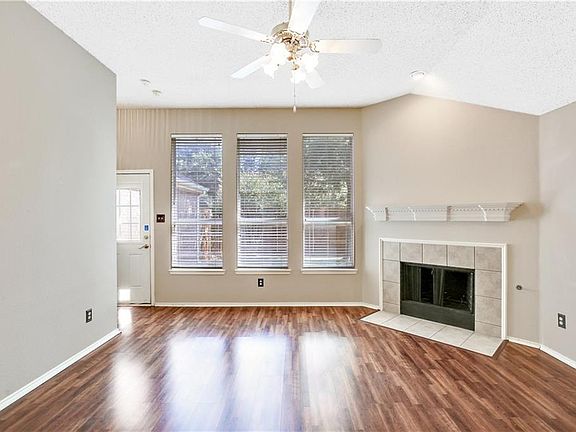 4th image of 7109 Bramblebush Dr