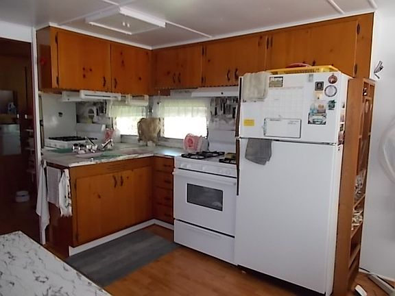 2nd image of 155 Americana Ct NE #240