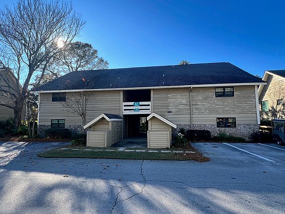 3rd image of 67 Breakwater Bay Unit 9B