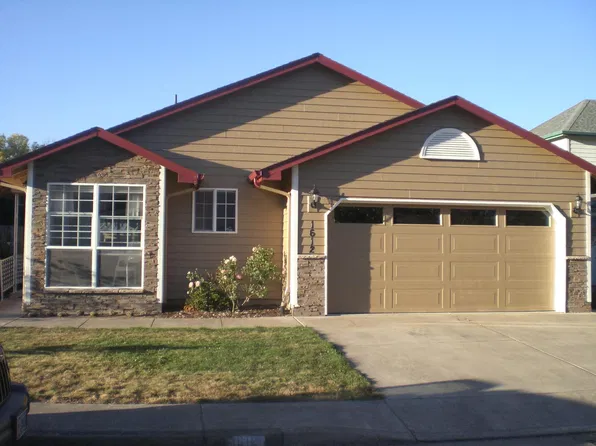 1612 SW Country Club Pl, Corvallis, OR 97333