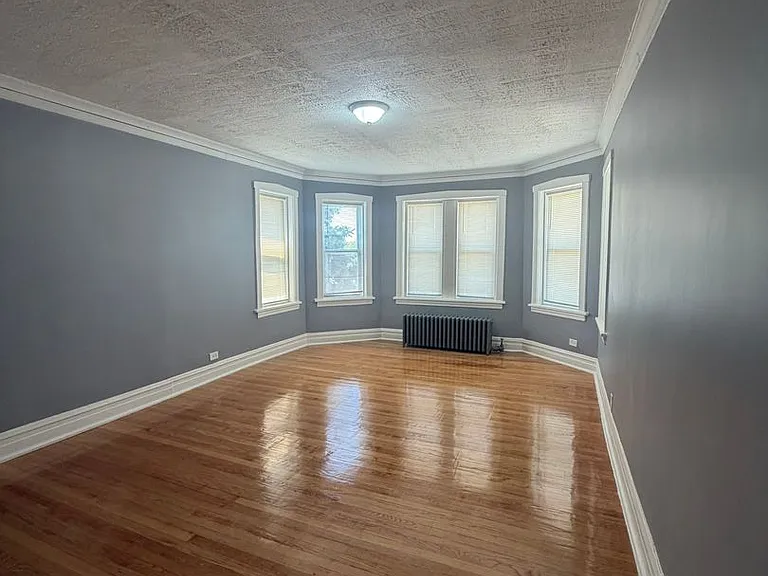 7001 S Aberdeen St — Photo 15