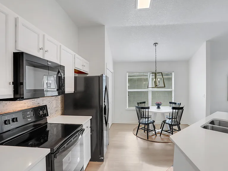 2626 Fernleaf Dr — Photo 37