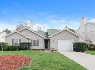 12417 Poplar Forest Dr, Charlotte, NC 28278