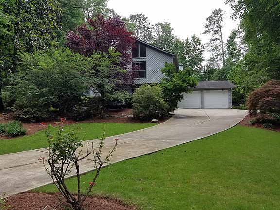 2nd image of 4460 Chimney Springs Ct