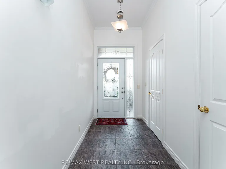114 Brown St #3 — Photo 4