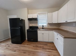 449 S 12th St Floor 3, Newark, NJ 07103