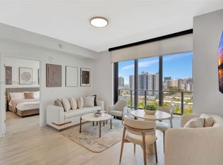72 Park Cond, Miami Beach, FL 33141