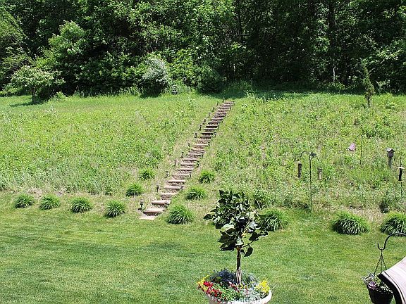5th image of 1134 Aspen Valley Dr