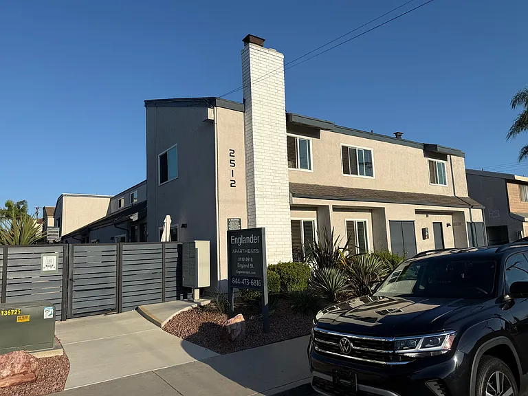 2518 England St #5 — Photo 3