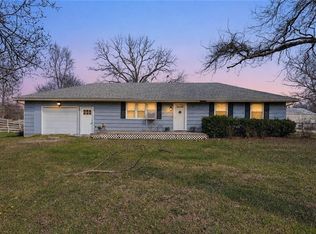 529 N 5th St, Lacygne, KS 66040