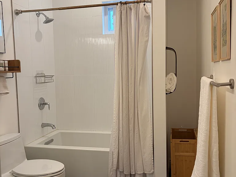 2821 N Springfield Ave #2 — Photo 23