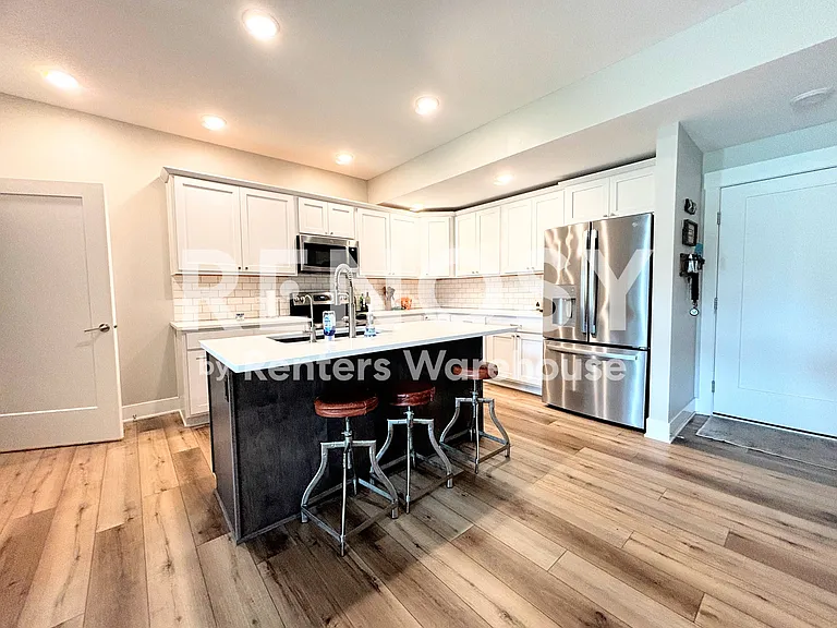 16643 Wilden Dr — Photo 7