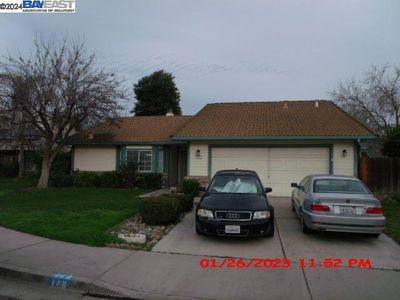 446 Oakwood Dr, Los Banos, CA, 93635