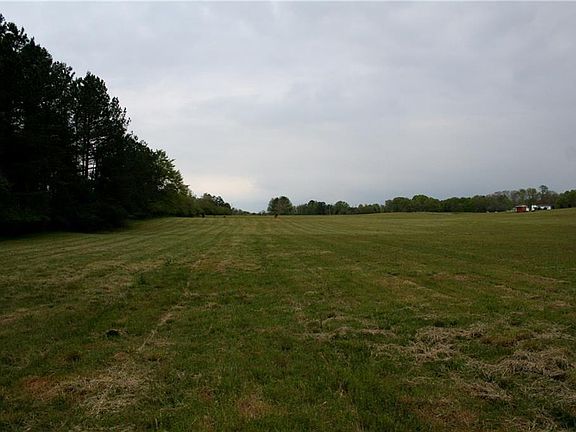 5th image of 1525 Colonial Dr Lot 4