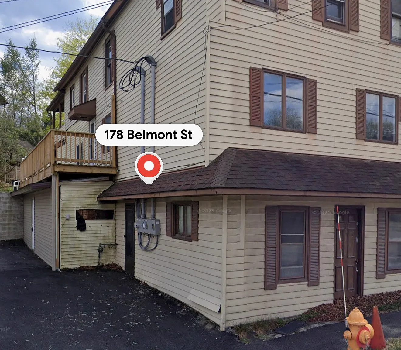 3 bed, $1,200 — Photo 1