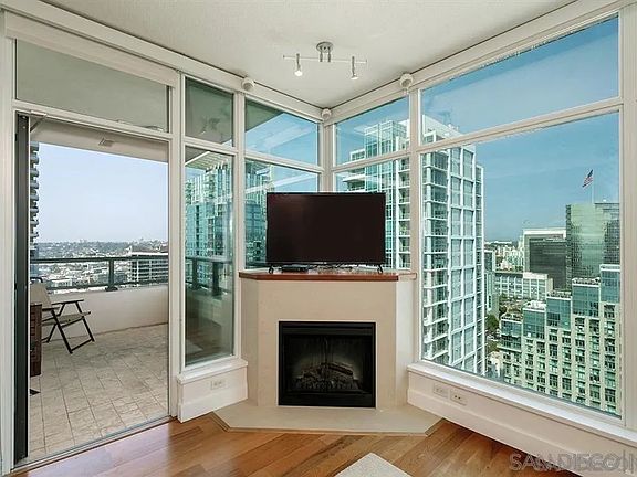 2nd image of 1205 Pacific Hwy #2904