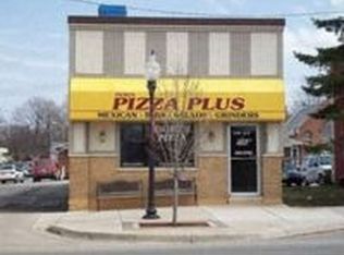 131 S Grand Ave, Fowlerville, MI 48836