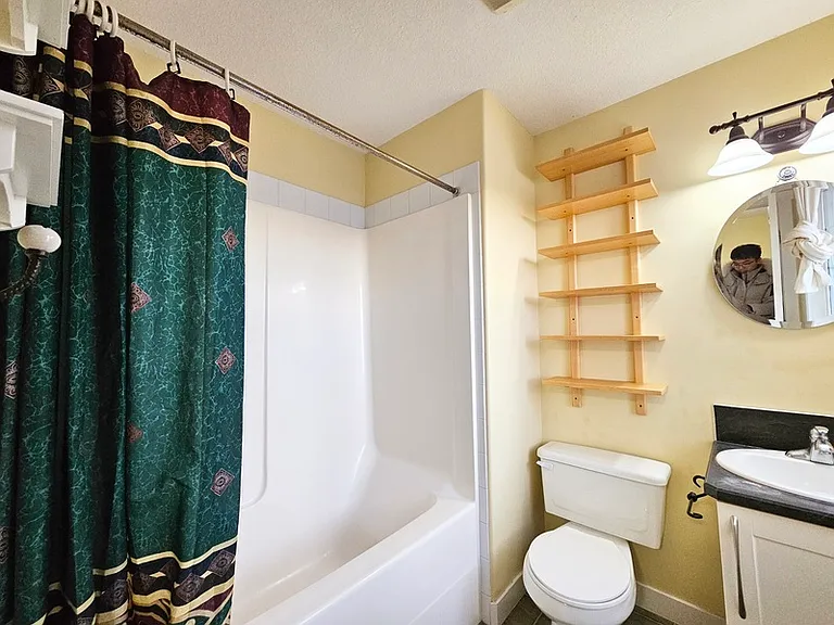 1383 Rutherford Rd SW — Photo 20
