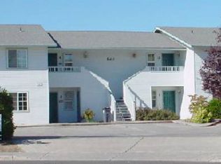 123 Omni Cir APT 3, Medford, OR 97501