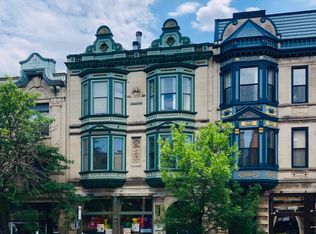 919 W Armitage Ave #2R, Chicago, IL 60614