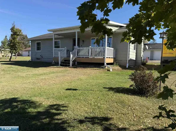 410 16th Ave W, Eveleth, MN 55734