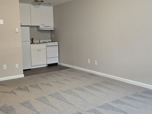 1600 S Kent Des Moines Rd #2
