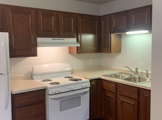 4350 Kennedy Dr APT 203, Racine, WI 53404