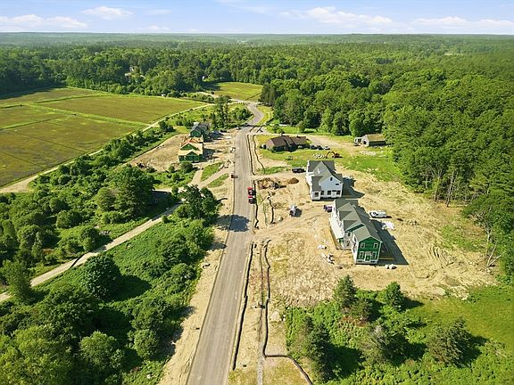 5th image of 6 Webster Farm Way