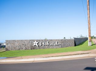 112 Oliona St, Makawao, HI 96768