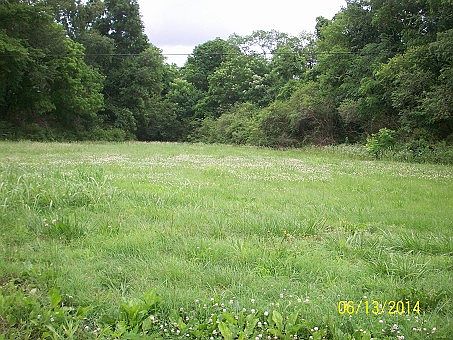 2nd image of 4158 Hampshire Pike