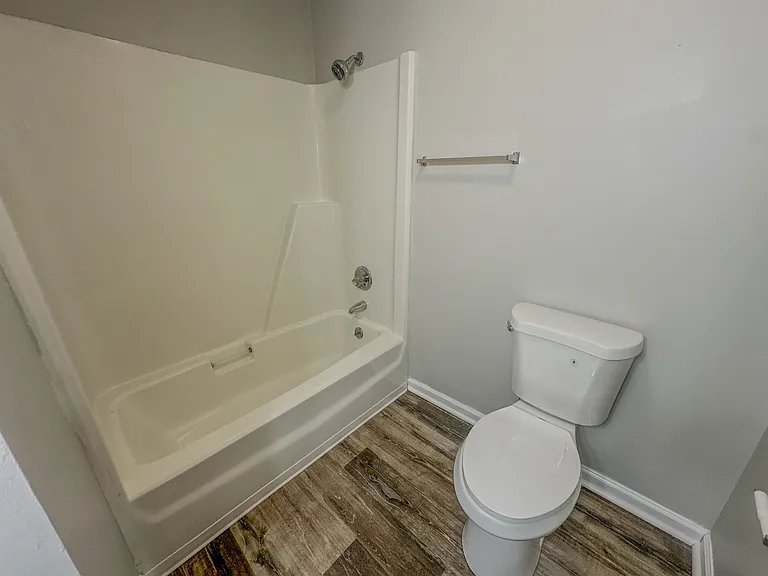 2224 S Sherwood Dr — Photo 11