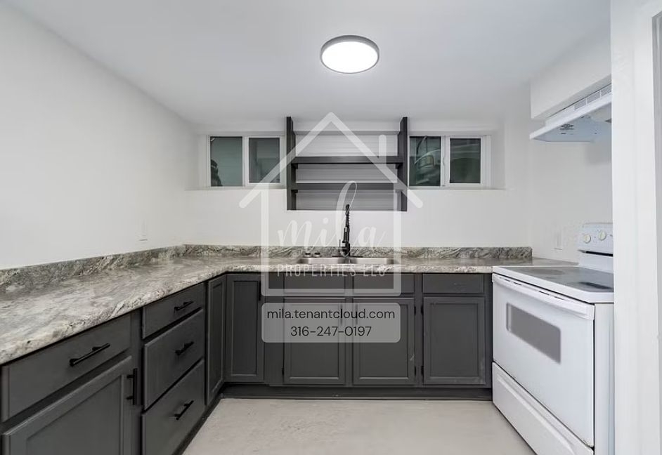1st image of 128 E 10th Ave #128C