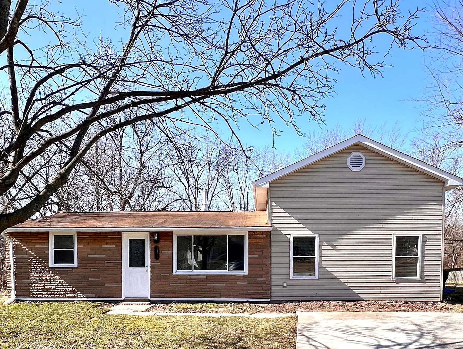 1867 Payson Rd, Walled Lake, MI 48390 Zillow