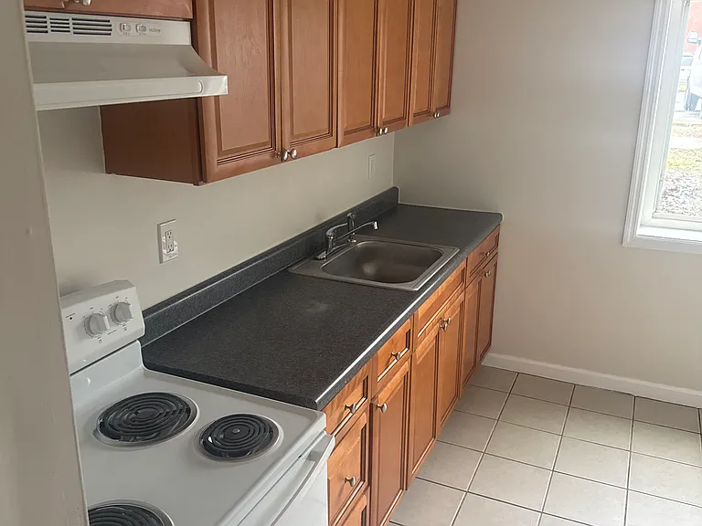 81 Shaker Heights Rd #125 — Photo 3