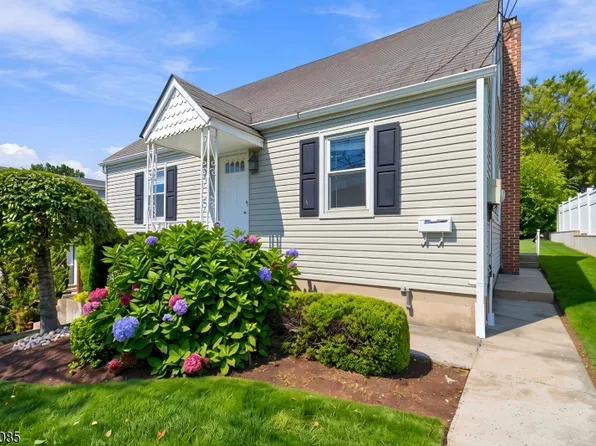 164 Arlington Blvd, North Arlington Boro, NJ 07031