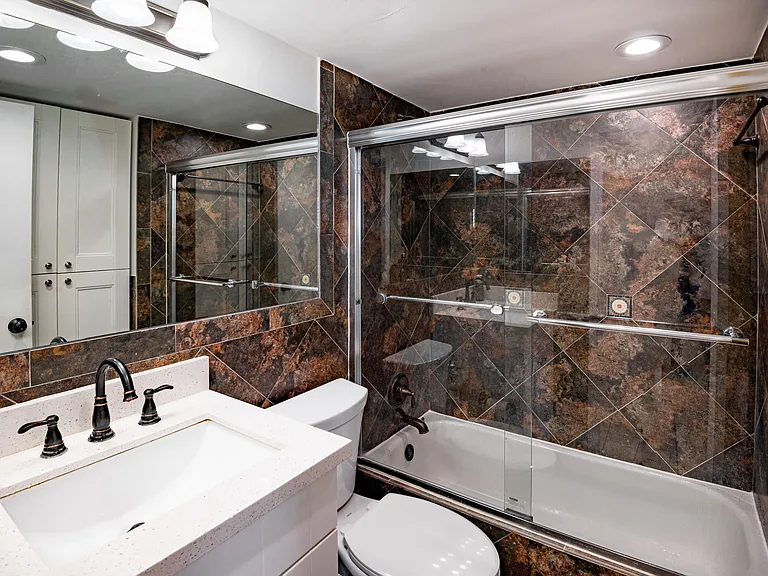 7545 E Treasure Dr #9B — Photo 7