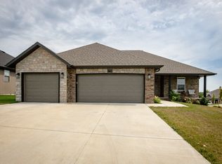 2788 W Fishhook Ave, Ozark, MO 65721