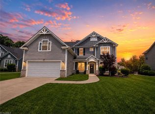 802 Sugarberry Ln, Greensboro, NC 27455