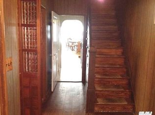 159 N 11th St, New Hyde Park, NY 11040