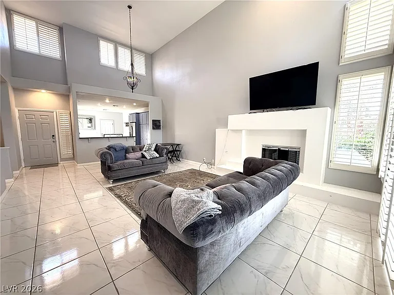 8521 Heather Downs Dr — Photo 6