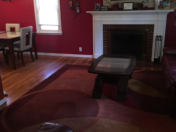 3rd image of 19209 Linville St