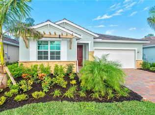 327 Tamarindo Ln, Naples, FL 34114