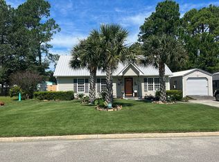 1015 Gordon Woods Rd, Wilmington, NC 28411