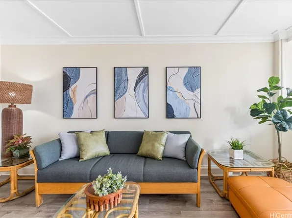 425 Ena Rd APT 1002B, Honolulu, HI 96815