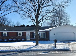 4221 Fleetwood Dr, Manitowoc, WI 54220