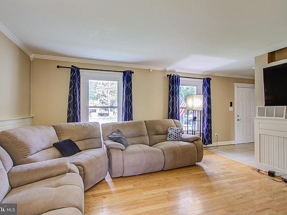 4th image of 8305 Laico Ct