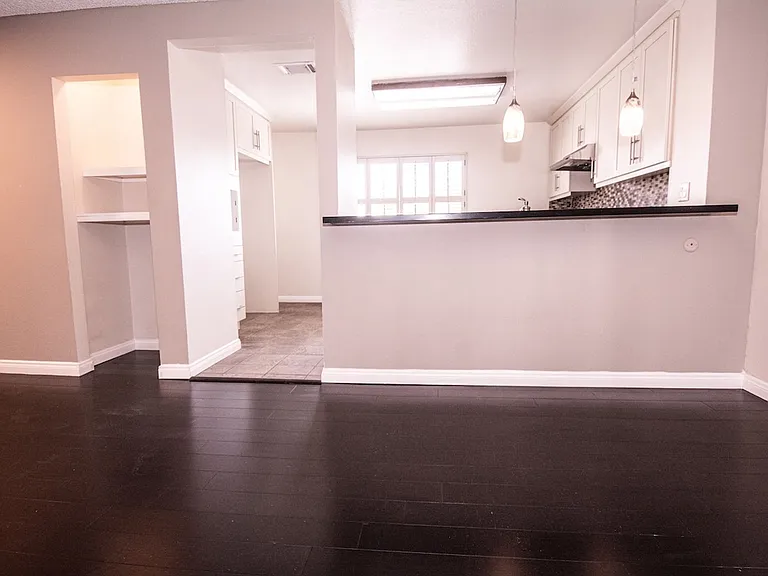 848 W Huntington Dr #28 — Photo 23