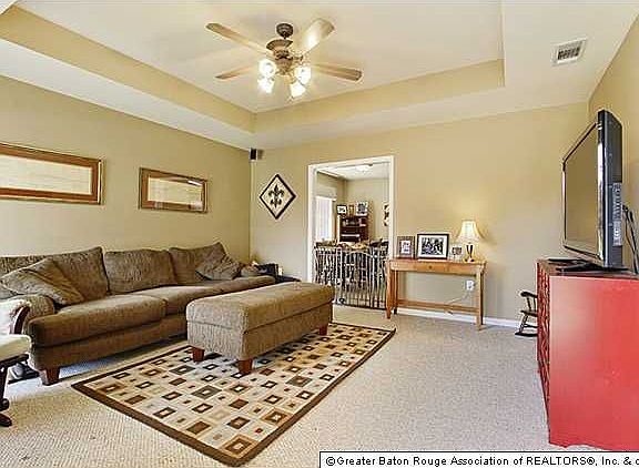 4th image of 14177 Parkview Dr
