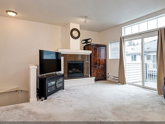 3rd image of 15060 SW Mallard Dr Unit 202