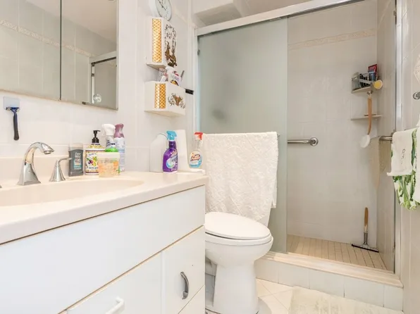 166-25 Powell Cove Boulevard image 29 of 42